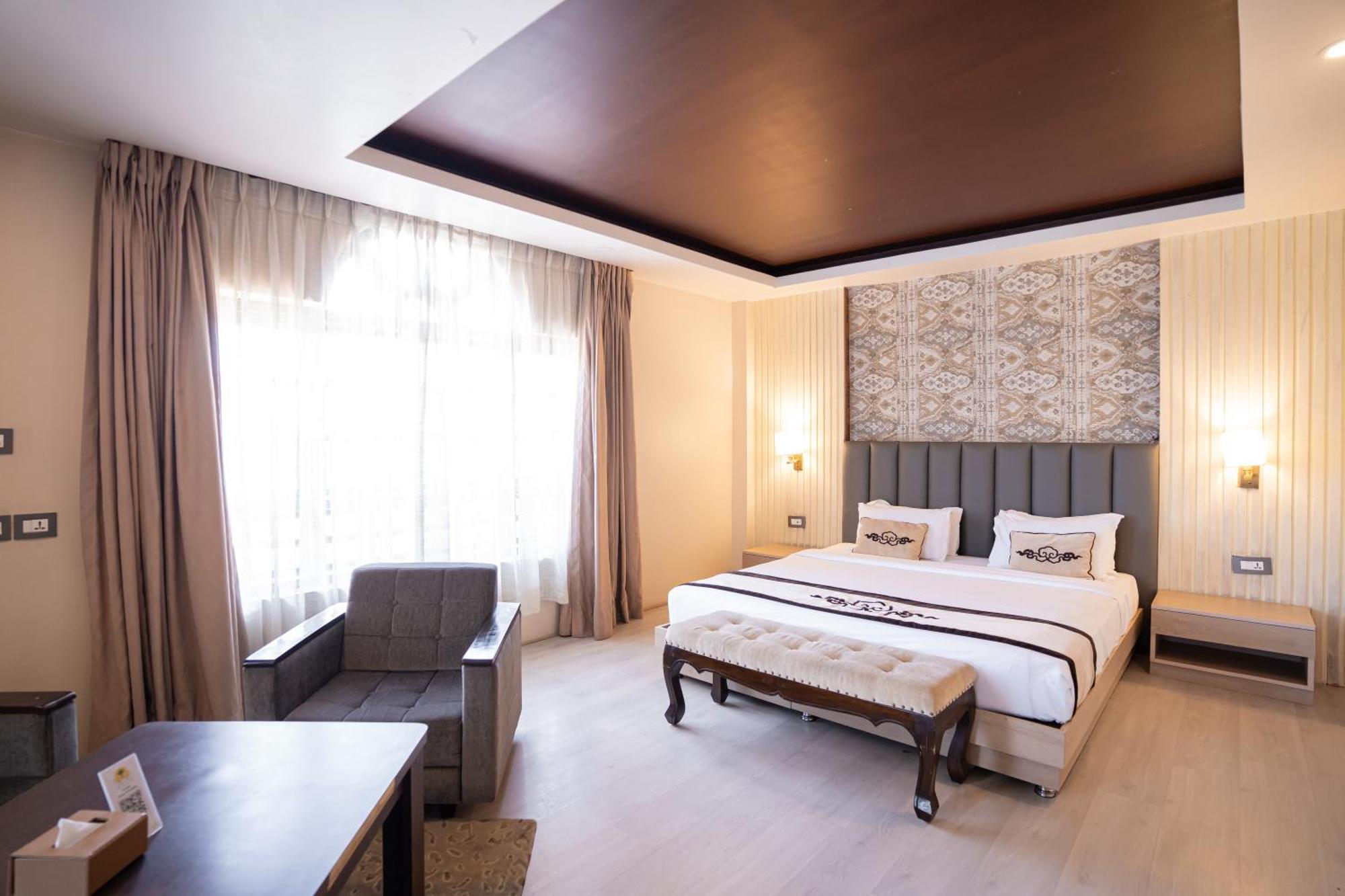 Lavie Residence And Spa Катманду Экстерьер фото